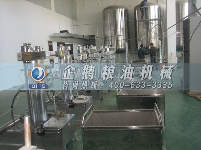 企鵝牌核桃油榨油設(shè)備，生產(chǎn)綠色健康油受大眾喜愛(ài)(圖5)